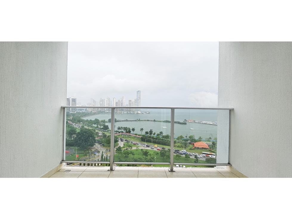 SE ALQUILA APARTAMENTO EN AVENIDA BALBOA — foto 4