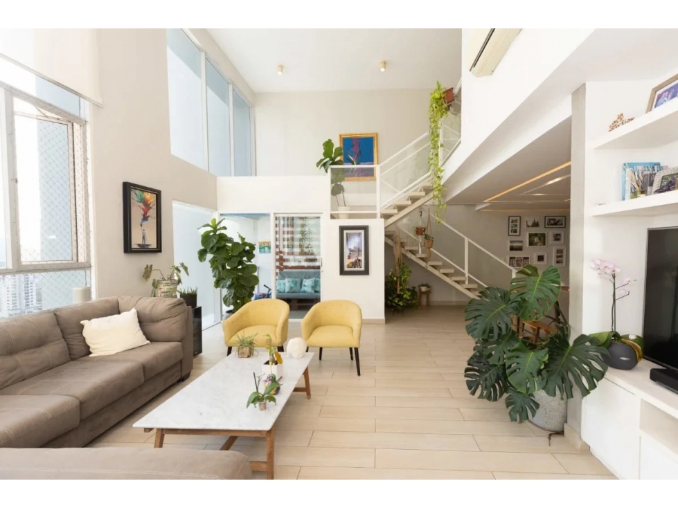 ¡Â¡SE VENDE !! LUJOSO EN AVENIDA BALBOA | Loft Remodelado PH Blue Park — foto 5