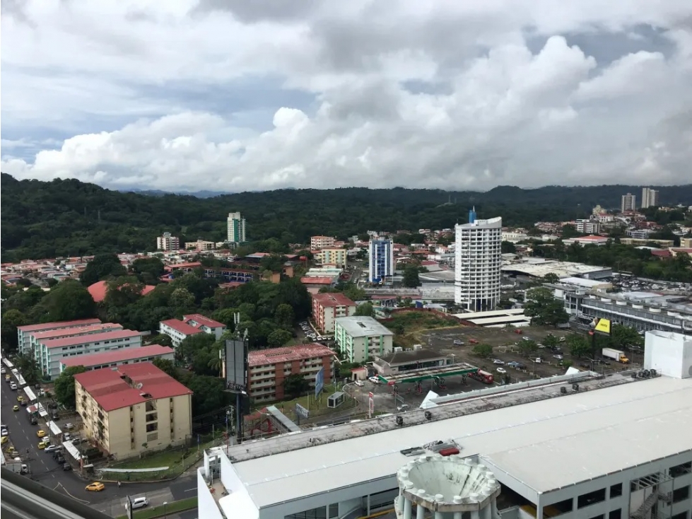 ¡Â¡SE VENDE !! APARTAMENTO AMOBLADO,EN EDISON PARK,PH MAJESTIC GARDEN — foto 5