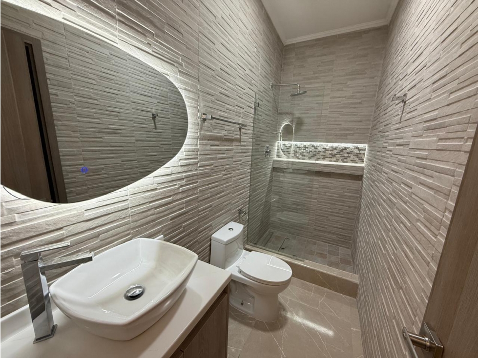¡Â¡SE ALQUILA !! CASA DE LUJO EN ALTOS DE PANAMA ,VILLAS DE VIZCAYA — foto 5