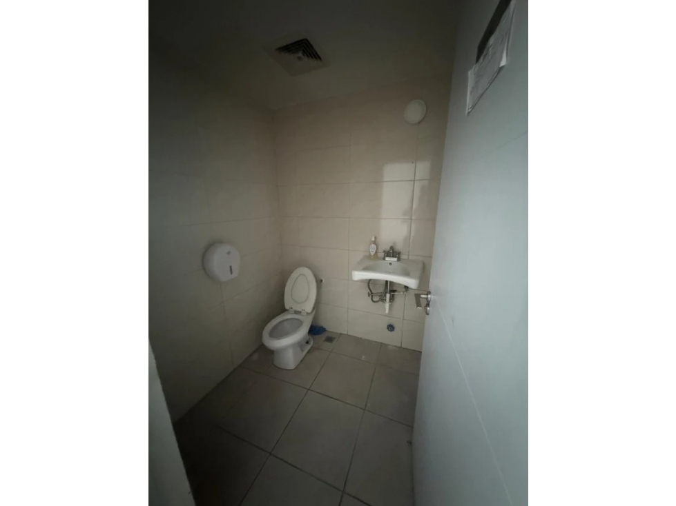 ¡¡SE ALQUILA!! LOCAL COMERCIAL EN AV. LA PULIDA ,RIO ABAJO - 6