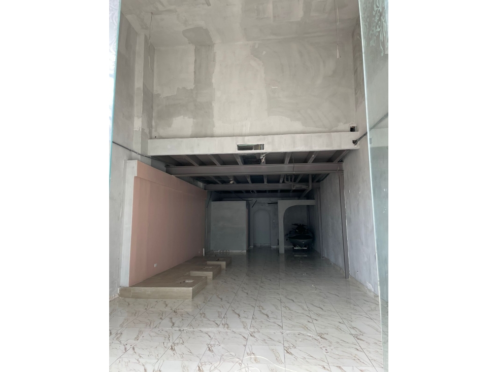SE ALQUILA LOCAL COMERCIAL EN OBARRIO