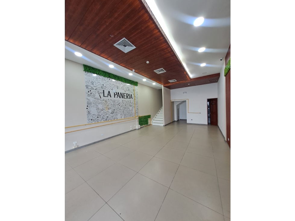 SE ALQUILA LOCAL COMERCIAL EN SAN FRANCISCO