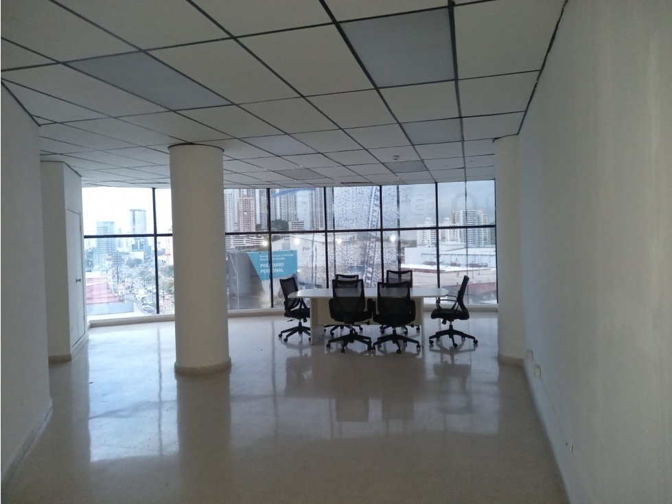 Se alquila Local de 83 m2 en Plaza Aventura, Ricardo J. Alfaro