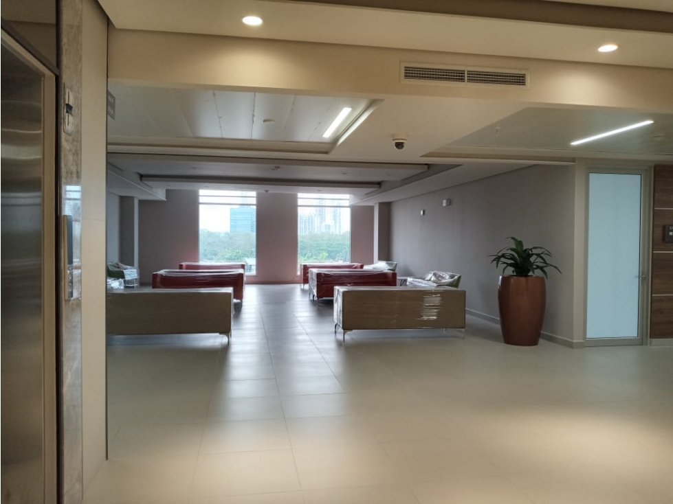Se alquila oficina en town center 45 m2 $1400 — foto 3