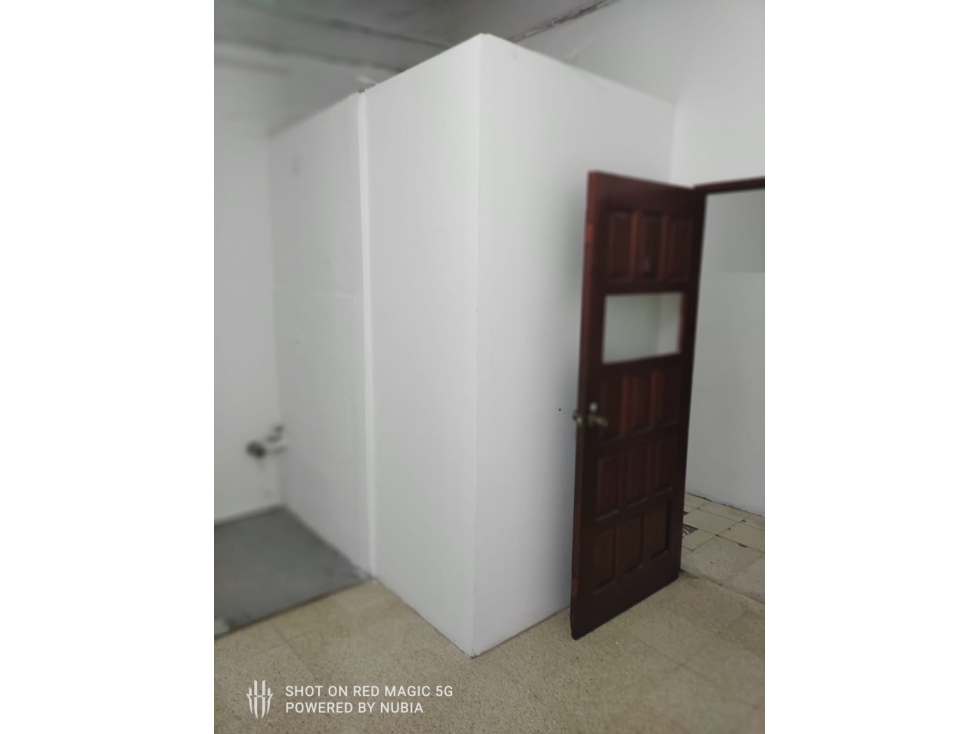 Se alquila Amplio Local en Parque Lefevre 550Mts $4,500 — foto 5