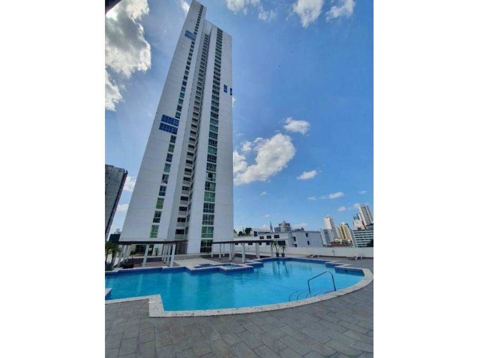 Alquilo extraordinario apartamento Ph seawaves 4R ID 4929644