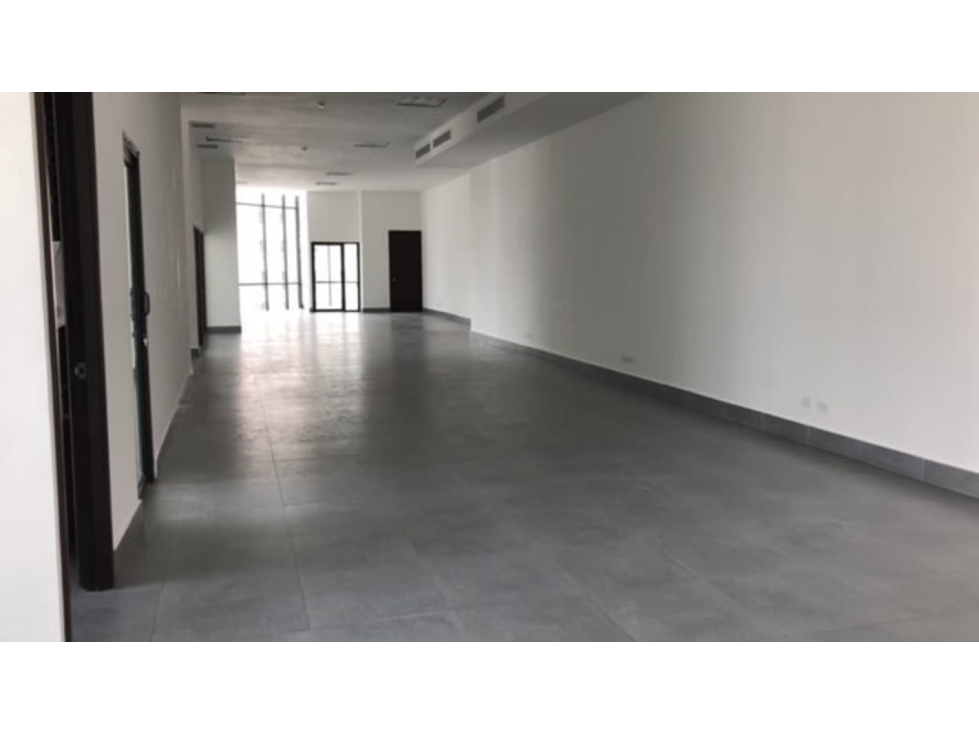 Se Alquila Oficina 288 mts Zona Bancaria Obarrio $3.500.oo — foto 4