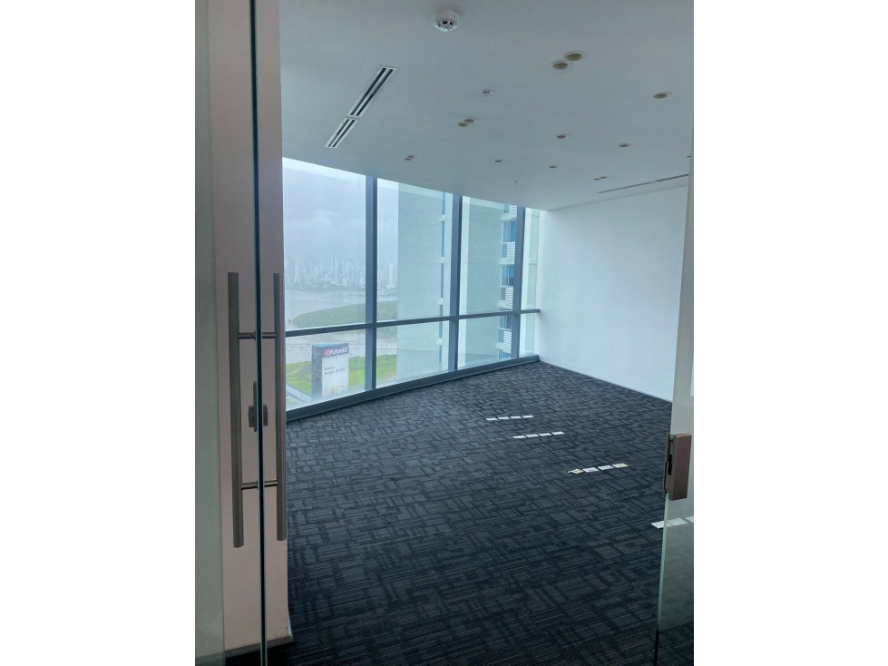 Se alquila o Vende Oficina en Costa del Este 292 Mts $ 4,300 — foto 5