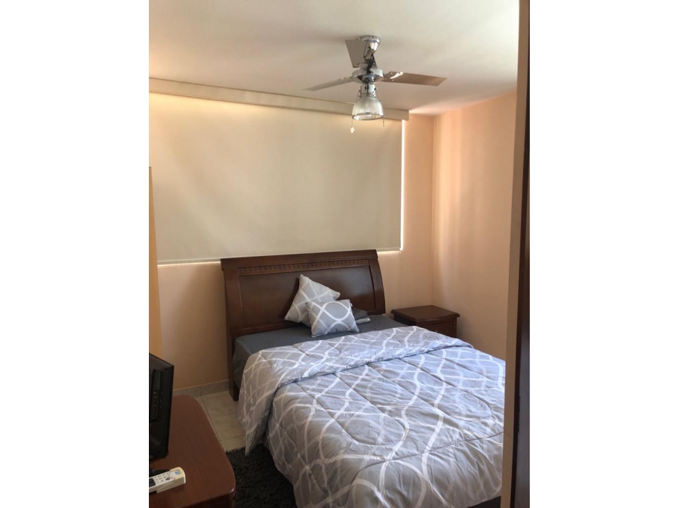 SE ALQUILA COMODO APARTAMENTO AMOBLADO EN PARQUE LEFEVRE — foto 6