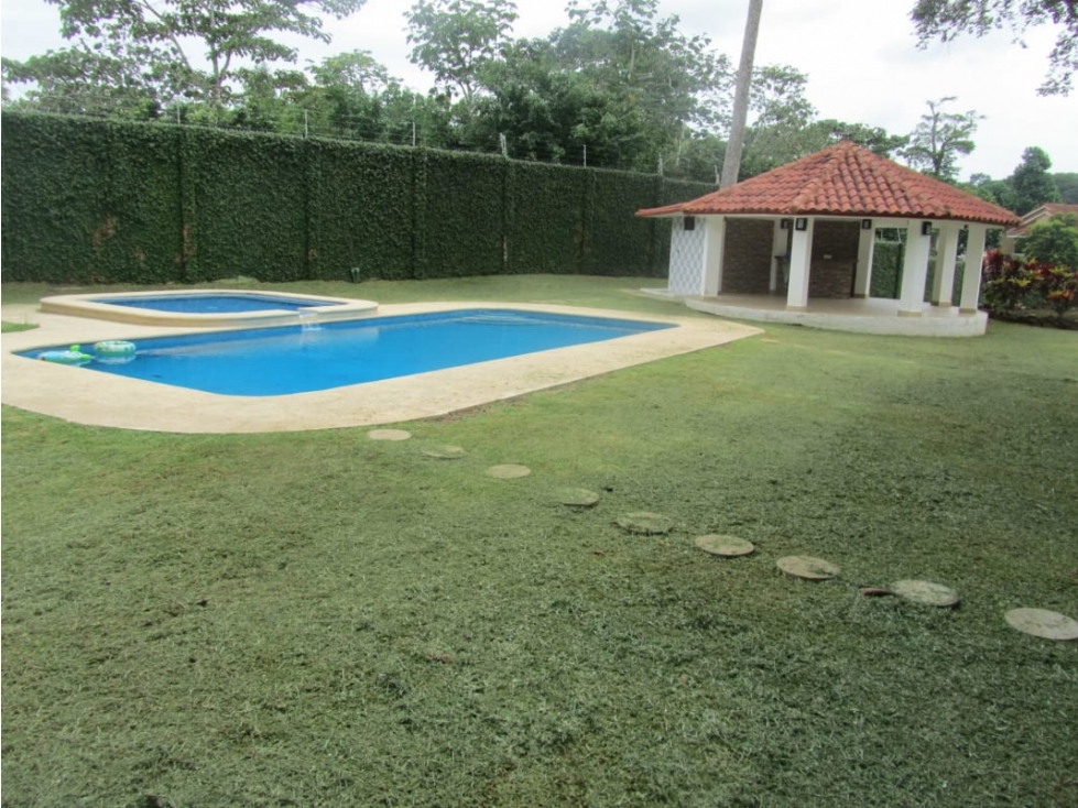 ARRIENDO / ALQUILO HERMOSA CASA EN CAMINO DE CRUCES DORADO $5700 — foto 4