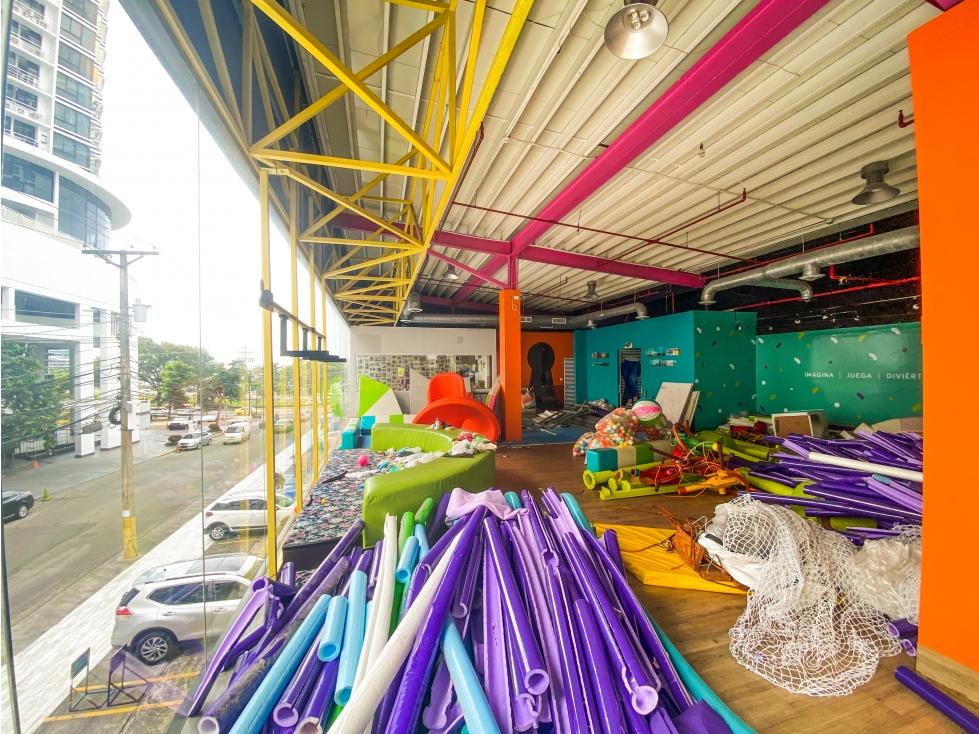 Se Alquila local comercial en la mejor zona de Avenida Balboa!! - 6