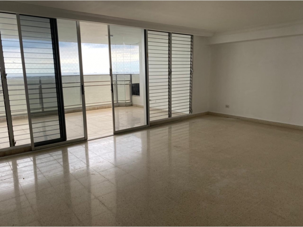 Se Alquila apartamento en Punta Paitilla $2300 — foto 2