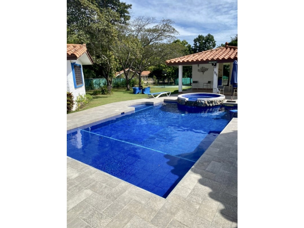 SE VENDEN 2 HERMOSAS CASAS EN PUNTA BARCO VIEJO $795,000 — foto 3