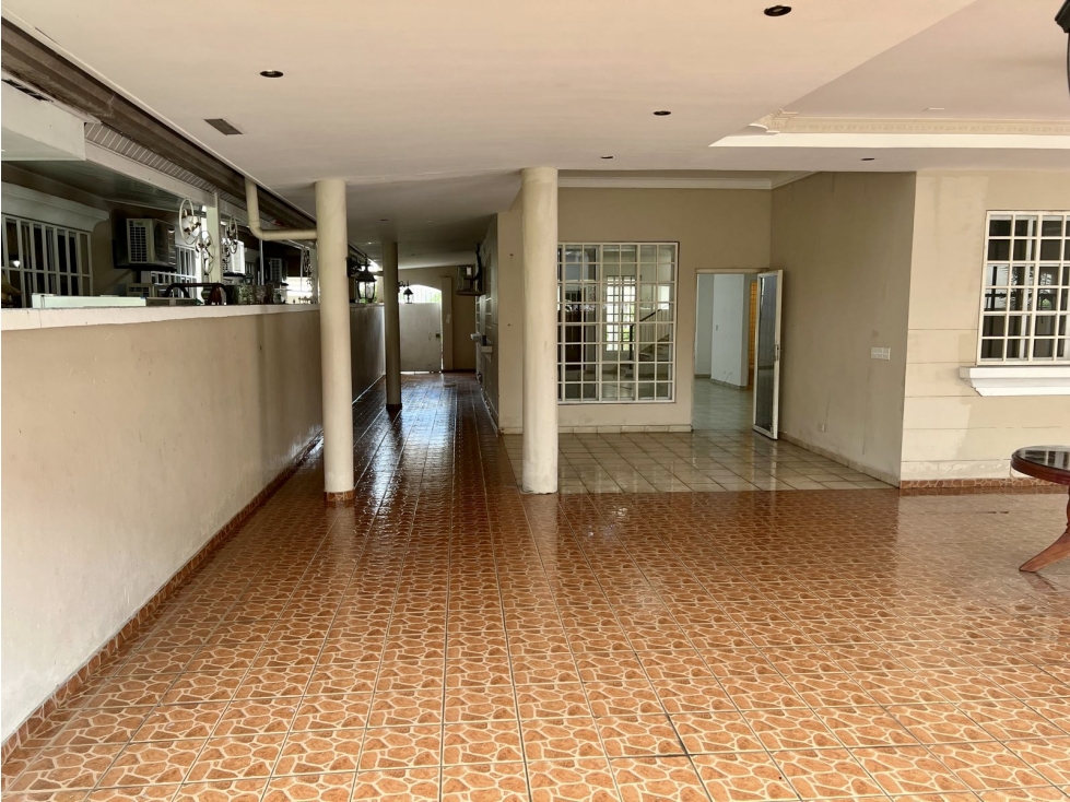 SE VENDE CASA EN CONDADO DEL REY $550,000 - 6