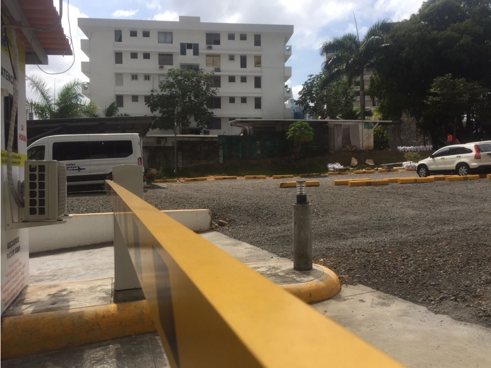 SE ALQUILA TERRENO EN EL CANGREJO 1.642 MTRS -I.G. — foto 2