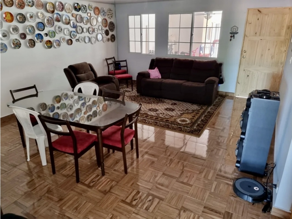 SE VENDE CASA REMODELADA EN CERRO VIENTO — foto 5