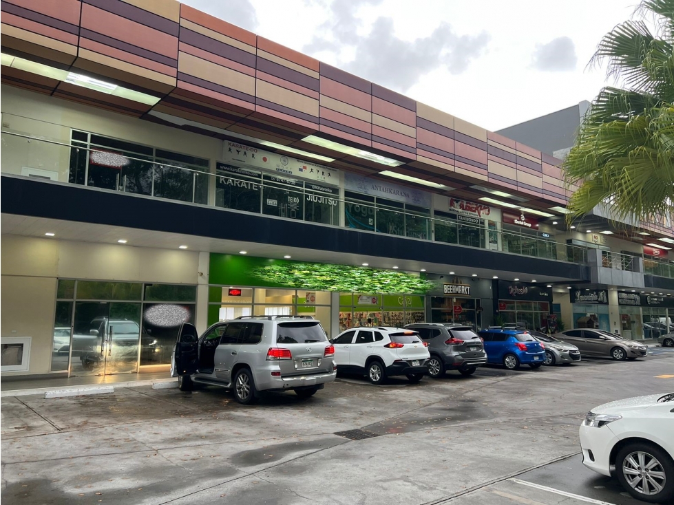 Se Alquila Local 120 Mts en Clayton USD$3,000,oo - 5