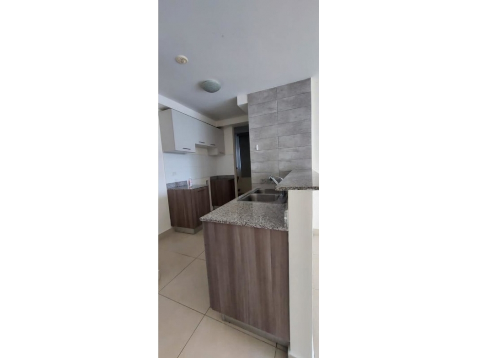SE VENDE APARTAMENTO EN HATO PINTADO LISTO PARA OCUPAR — foto 5