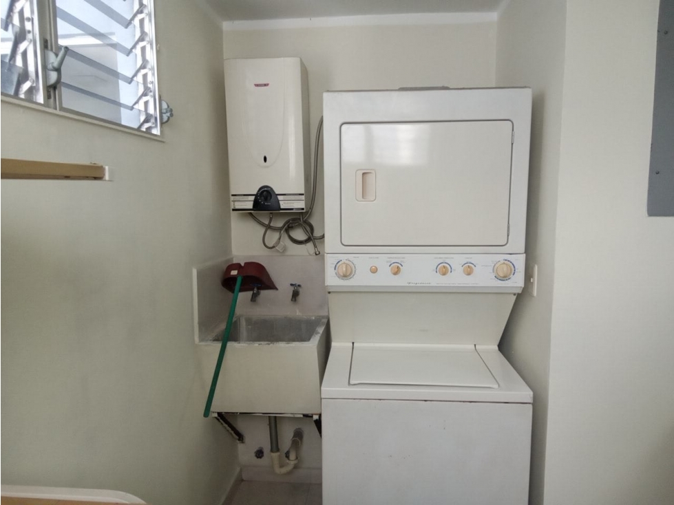 SE VENDE APARTAMENTO EN CONDADO — foto 6
