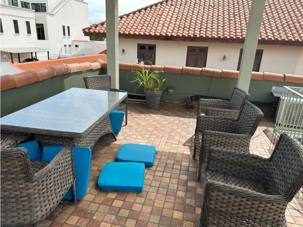 ALQUILER DE APARTAMENTO EN PH CUATRO CASAS CASCO ANTIGUO — foto 6
