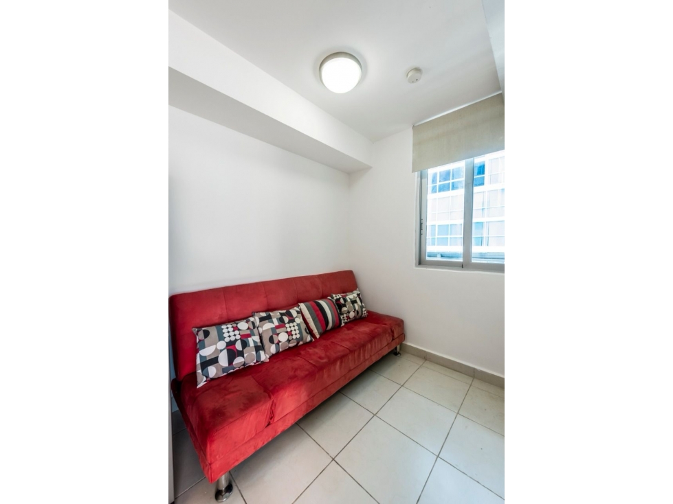 SE ALQUILA HERMOSO APARTAMENTO EN EL PH MIRO — foto 6