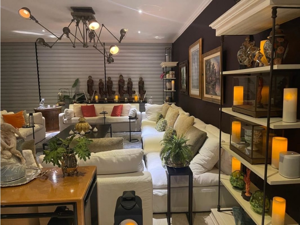 SE ALQULA APARTAMENTO RECIEN REMODELADO Y AMOBLADO