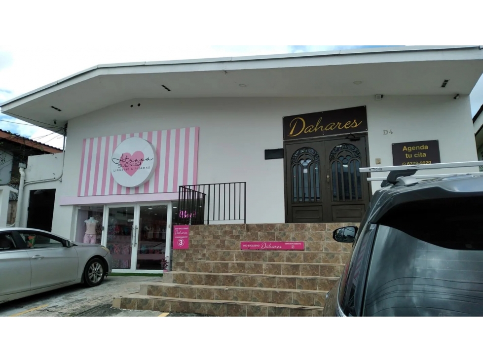 Venta de Propiedad Comercial en Villa Cáceres, Ave. La Paz - 1