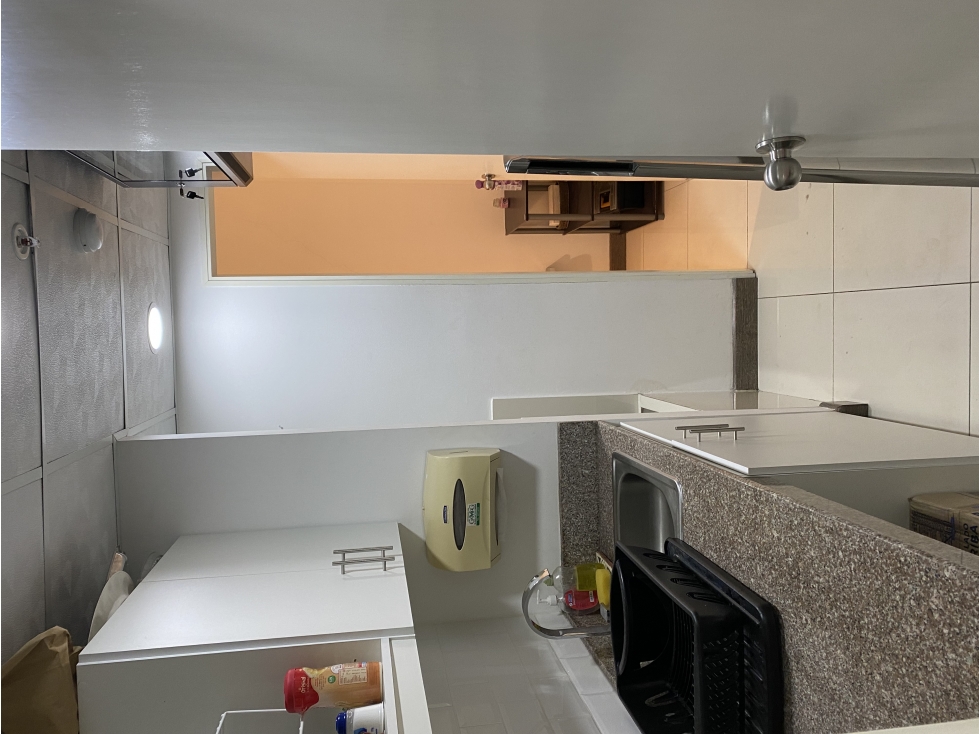 VENDE OFICINA DE 86 M2 EN PH ATRIUM TOWER — foto 6