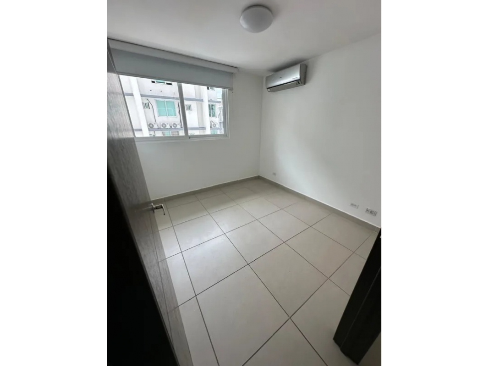 VENDO AMPLIO APARTAMENTO EN CONDADO DEL REY $225.000!!!! — foto 5