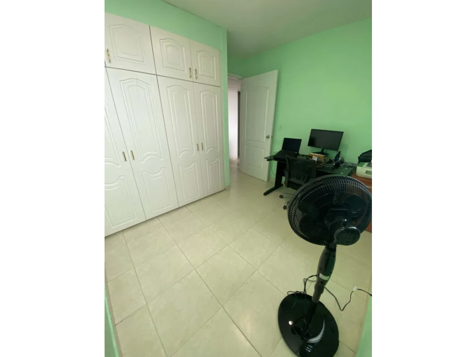 SE VENDE APARTAMENTO EN BETANIA — foto 4