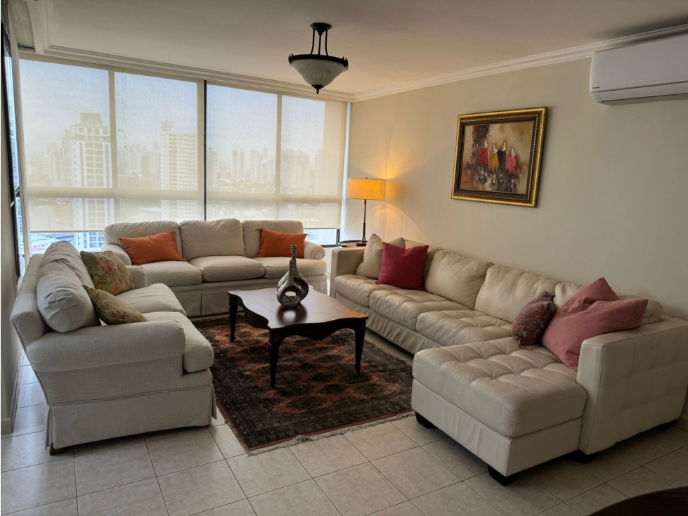 SE ALQUILA APARTAMENTO EN OBARRIO AMOBLADO