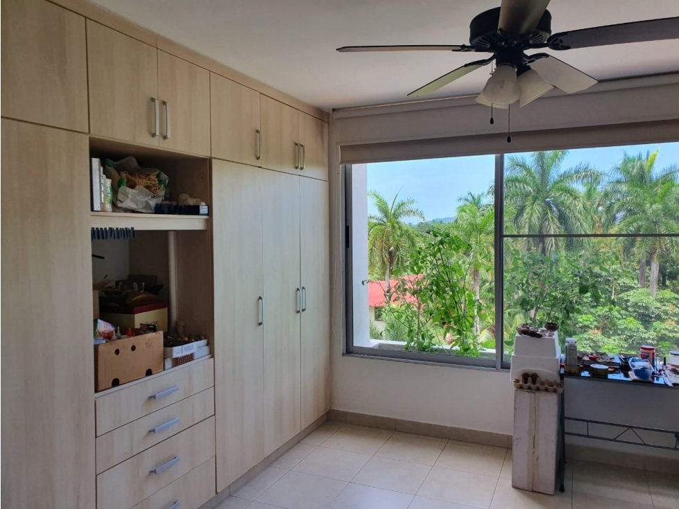 Se alquila apartamento en ciudad del saber Amoblado - 2
