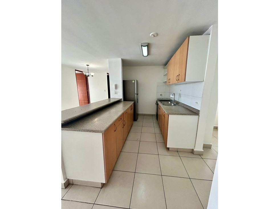 ALQUILER DE APARTAMENTO EN 12 DE OCTUBRE - 6