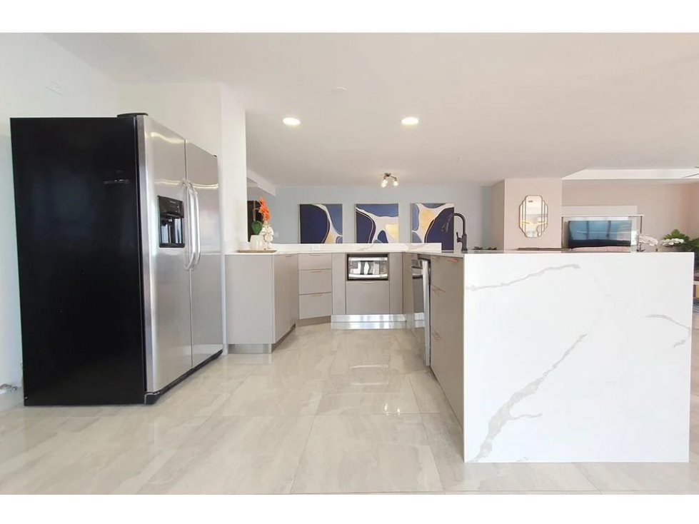 SE VENDE PENTHOUSE EN CORONADO - 3