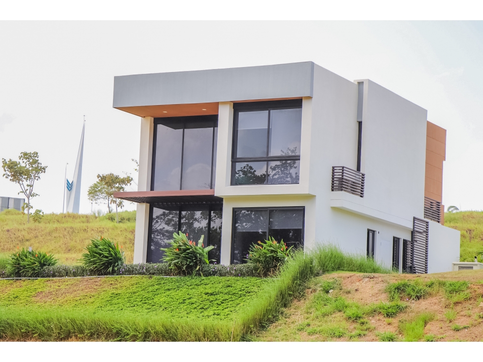 SE VENDE CASAS EN BRISAS DEL GOLF — foto 3