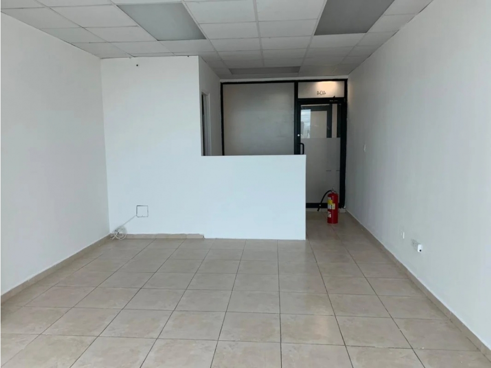 Se Alquilan Oficinas en La Tumba Muerto desde 20 M2 — foto 4