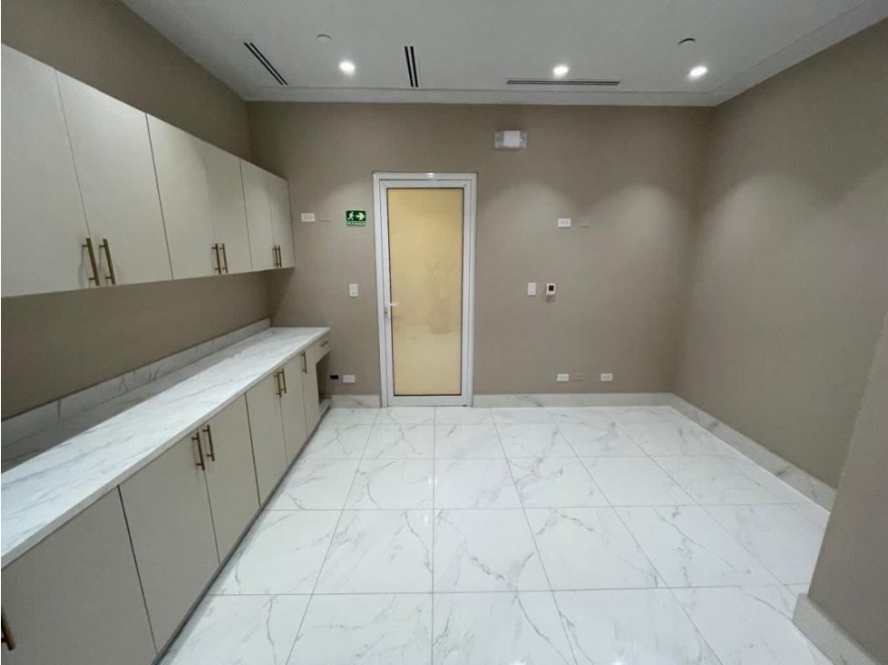 ! GANGA ¡ SE VENDE Consultorio u oficina en Town Center - 6