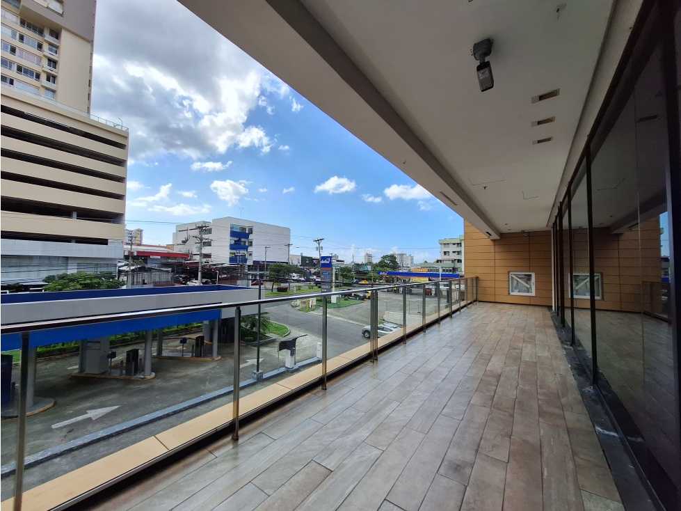 ¡Â¡SE ALQUILA !! LOCAL COMERCIAL en 12 DE OCTUBRE — foto 6