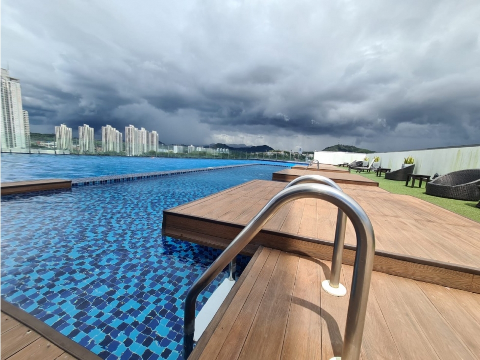 Se vende apartamento en PH Sky Point
