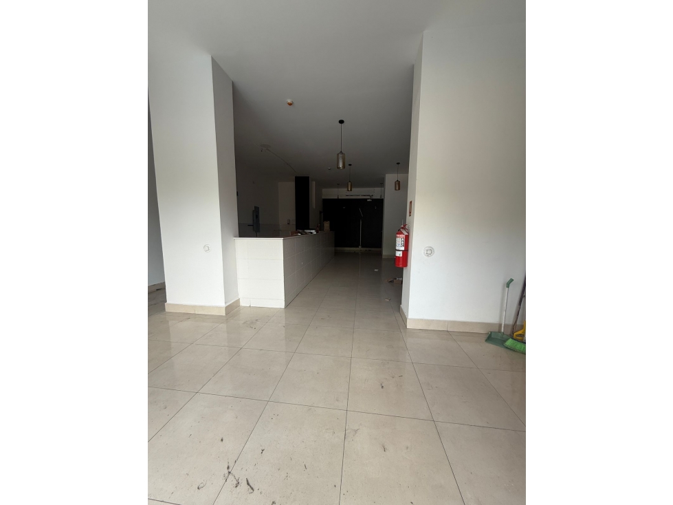 ¡¡SE ALQUILA!! LOCAL COMERCIAL EN AV. LA PULIDA ,RIO ABAJO - 5