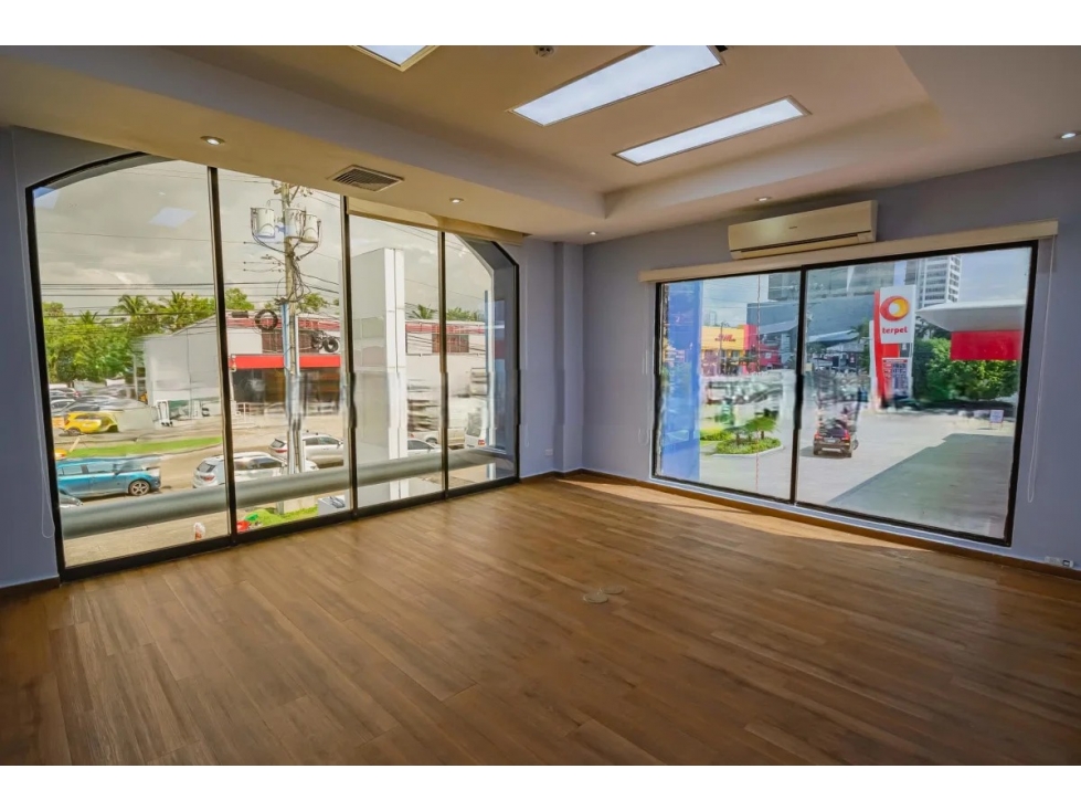 Se Vende OfiBodega en Costa Del Este — foto 6