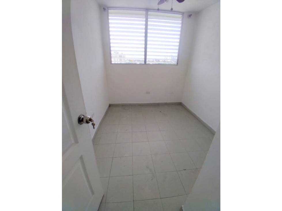 Se vende apartamento en PH Torres de España - 5