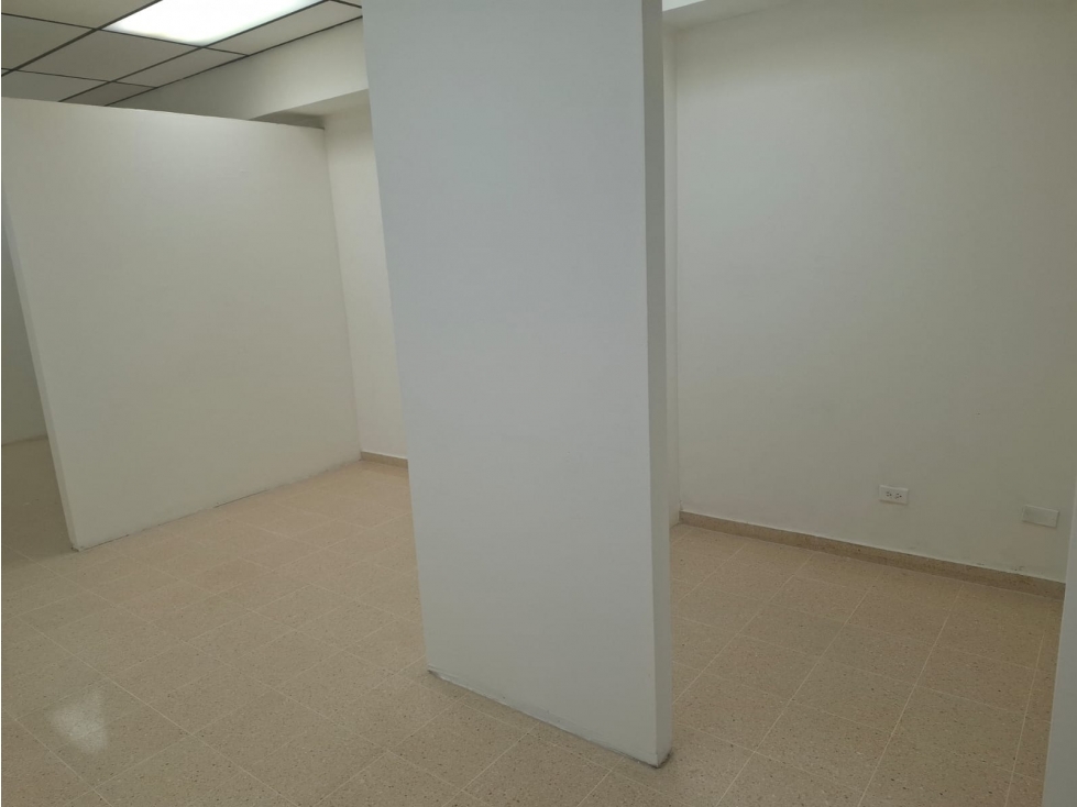 Se alquila Local de 52 m2 en Plaza Aventura, Ricardo J. Alfaro. — foto 5