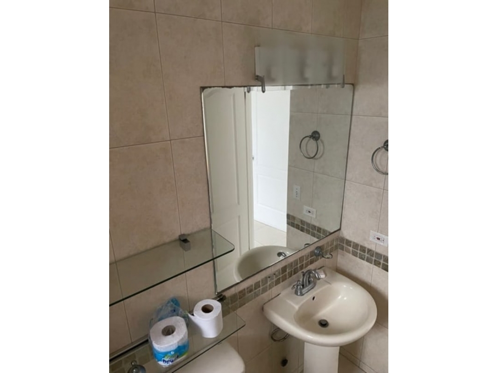 Se alquila apartamento en dos mares $900 — foto 3