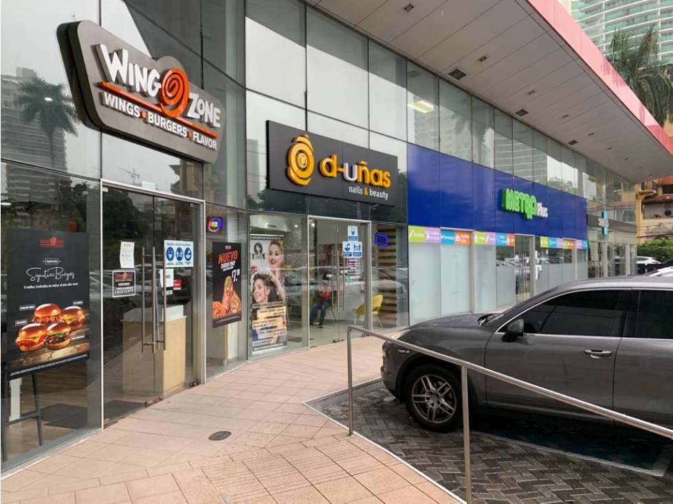 Se alquila Local Comercial en Plaza de Bella Vista $ 3,200 - 6