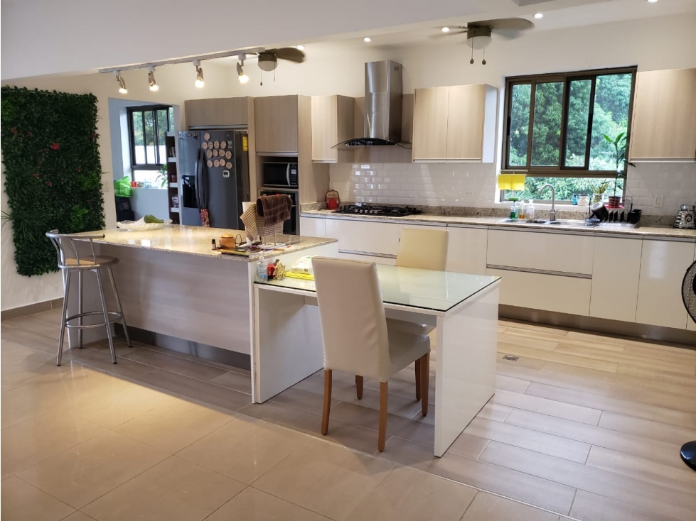 SE VENDE MAGNIFICO PENTHOUSE EN DIABLO