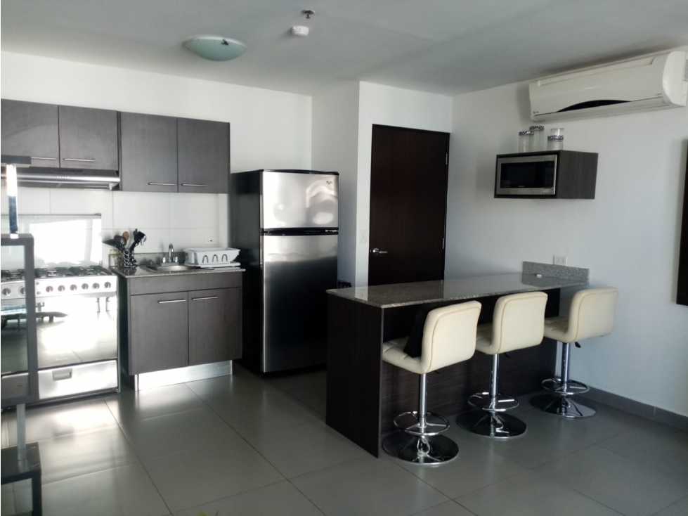 Se alquila aparta-Estudio en Av. Balboa $780 — foto 4