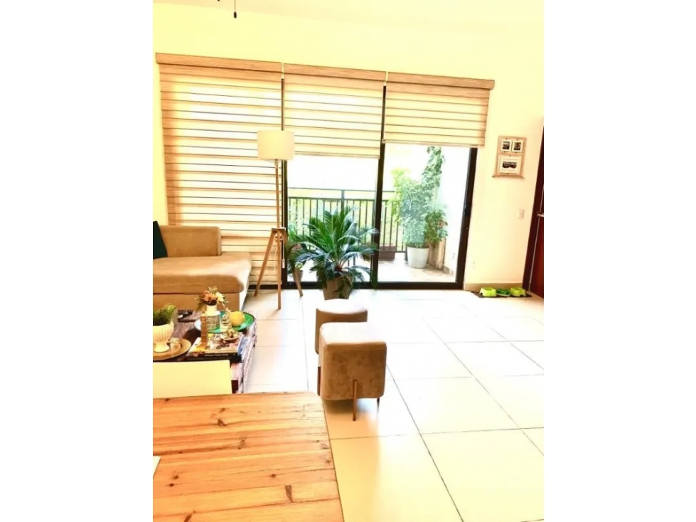 Alquilo extraordinario apartamento amoblado en Howard ID4999901