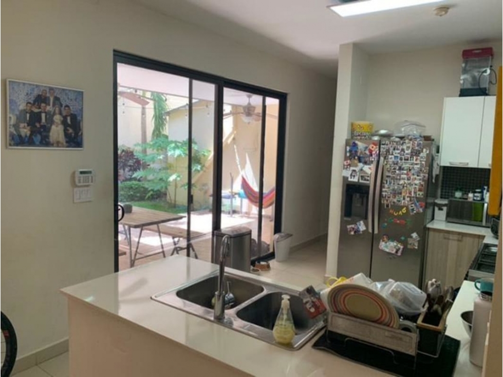 Alquilo Hermosa Casa Duplex Amoblada En Howard $2250 — foto 6